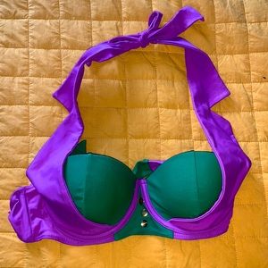 Joker bikini top